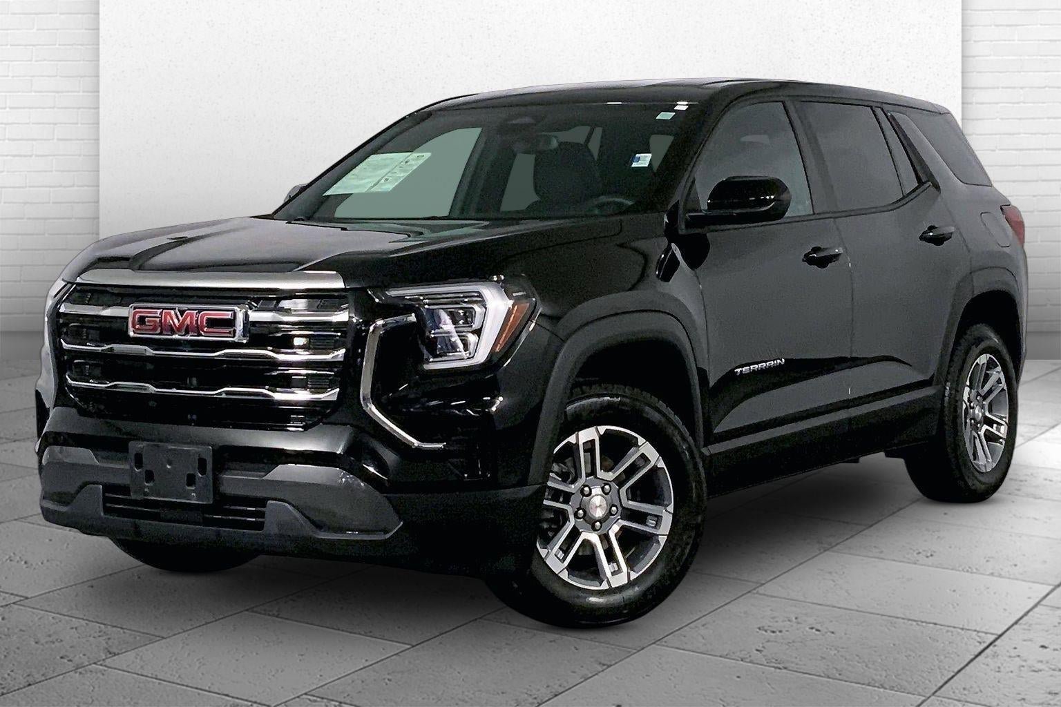 Used 2025 GMC Terrain Elevation AWD/4WD image 14