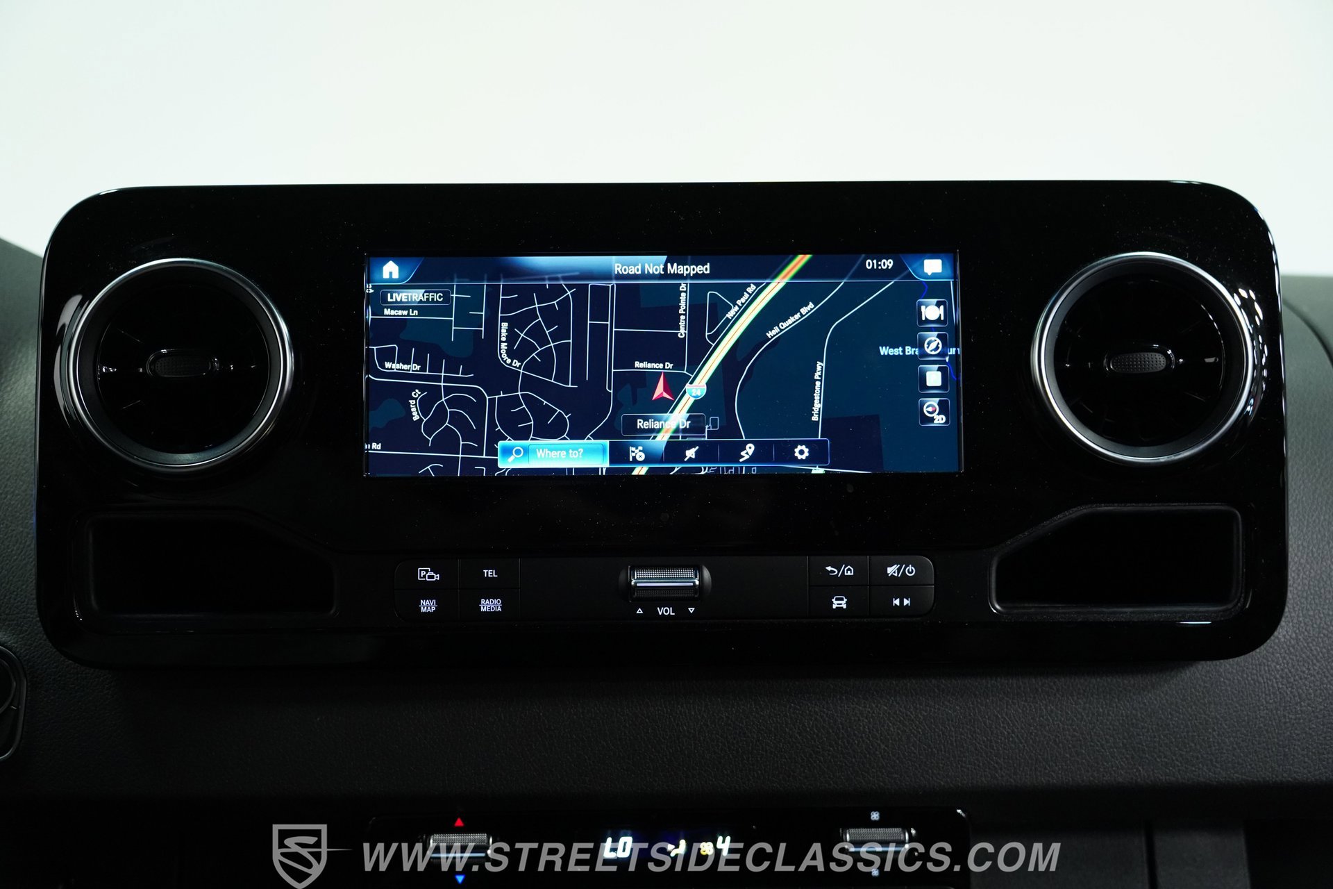 Used 2022 Mercedes-Benz Sprinter 2500 image 40