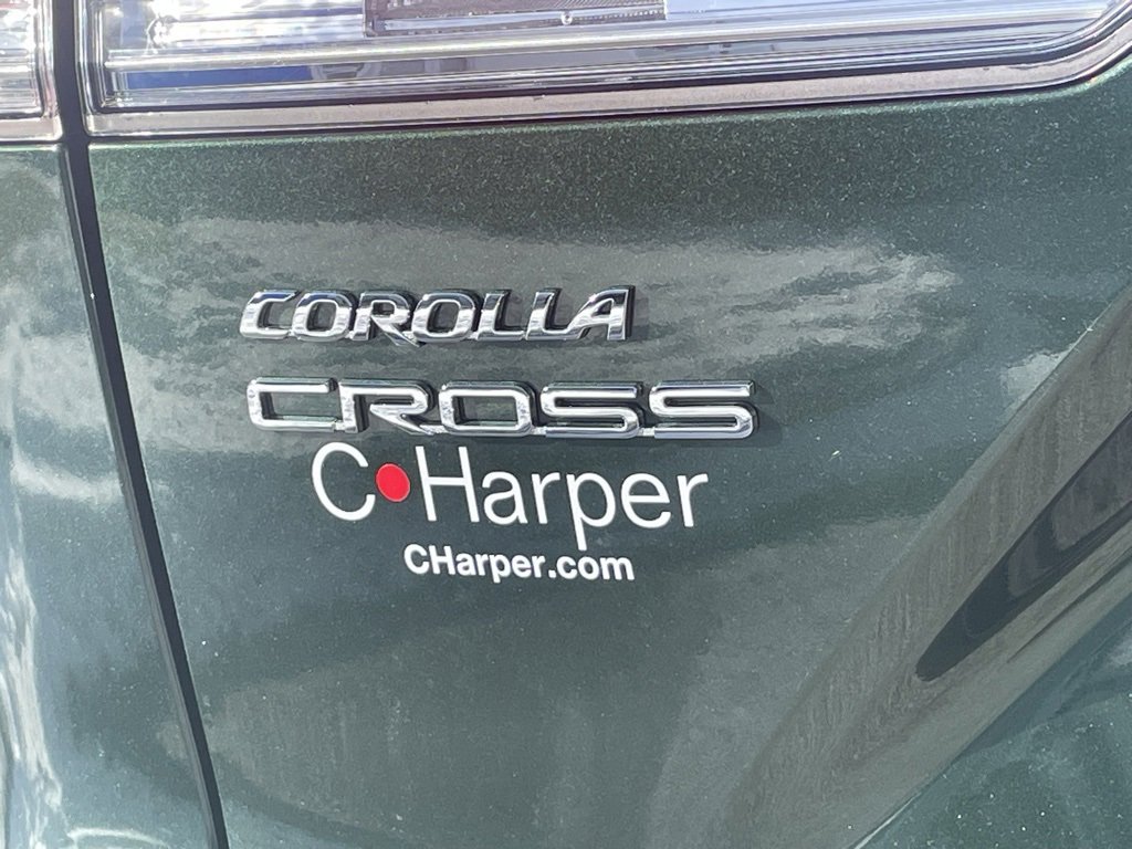 Used 2024 Toyota Corolla Cross LE image 18