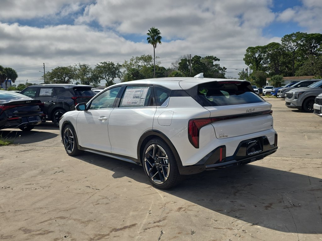 New 2026 Kia K4 GT-Line Turbo FWD image 6