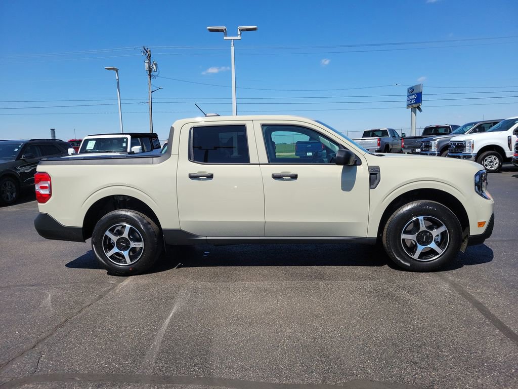 Used 2025 Ford Maverick XL w/ 4K Tow Package image 3