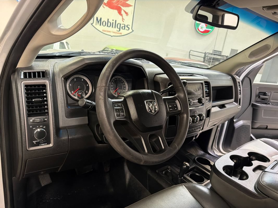 Used 2018 RAM 2500 Tradesman w/ Chrome Appearance Group AWD/4WD image 24
