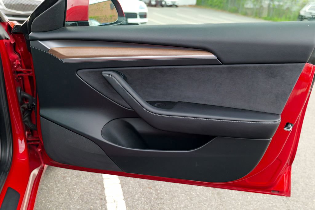 Used 2023 Tesla Model 3 Standard Range RWD image 32