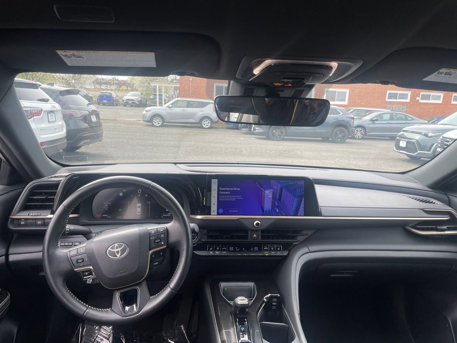 Used 2025 Toyota Crown XLE image 33