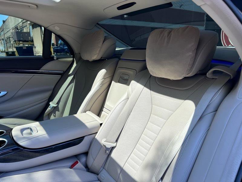 Used 2015 Mercedes-Benz S 550 4MATIC Sedan image 38