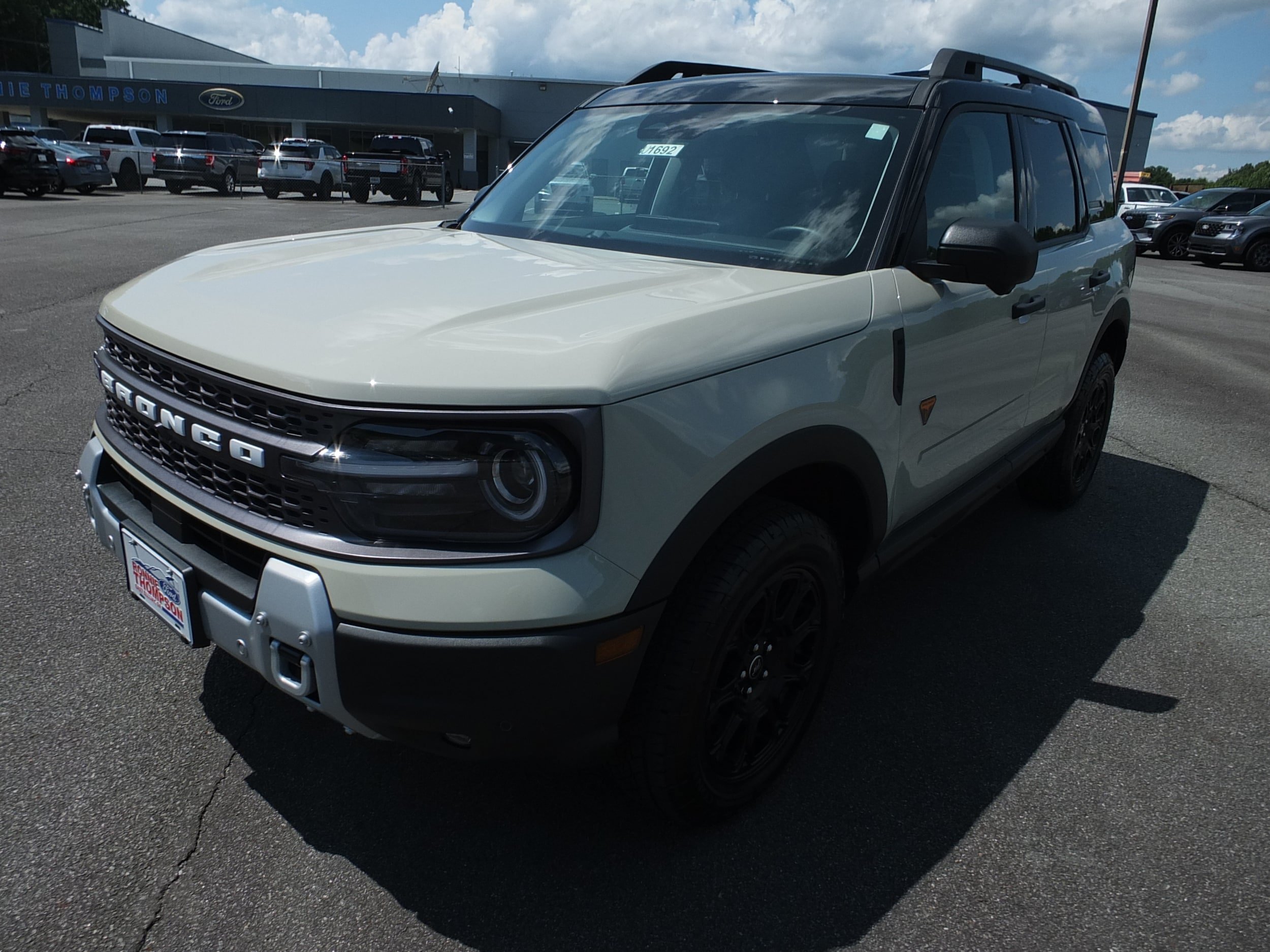 Used 2025 Ford Bronco Sport Badlands AWD/4WD image 7
