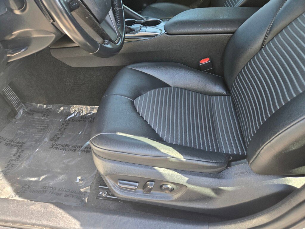 Used 2023 Toyota Camry SE image 21