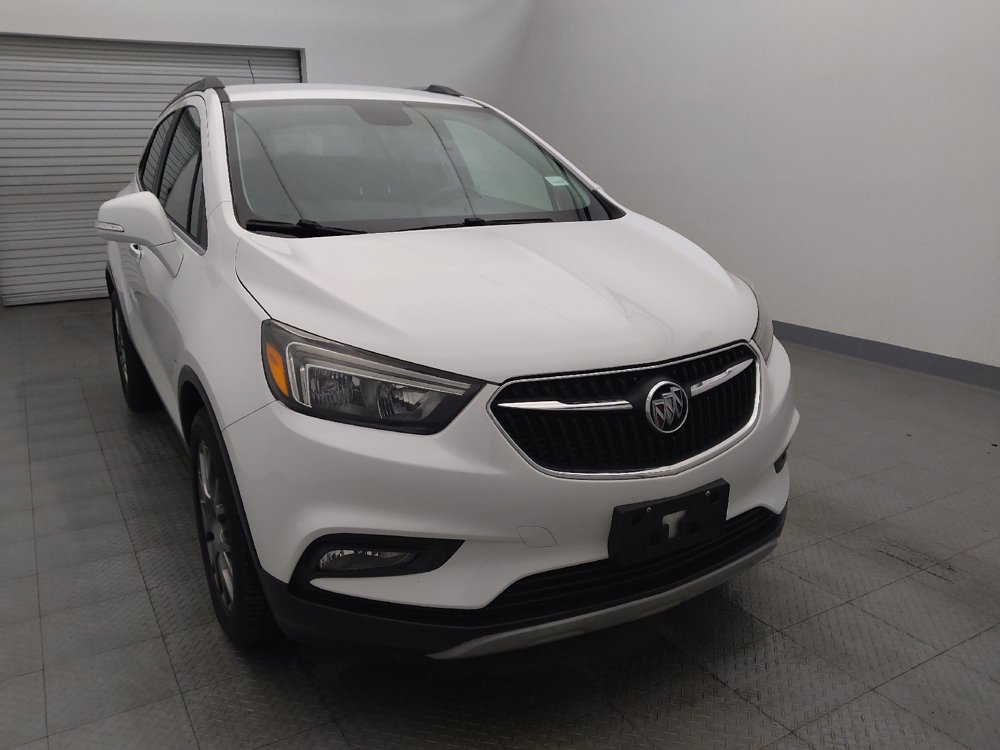 Used 2018 Buick Encore Sport Touring image 14