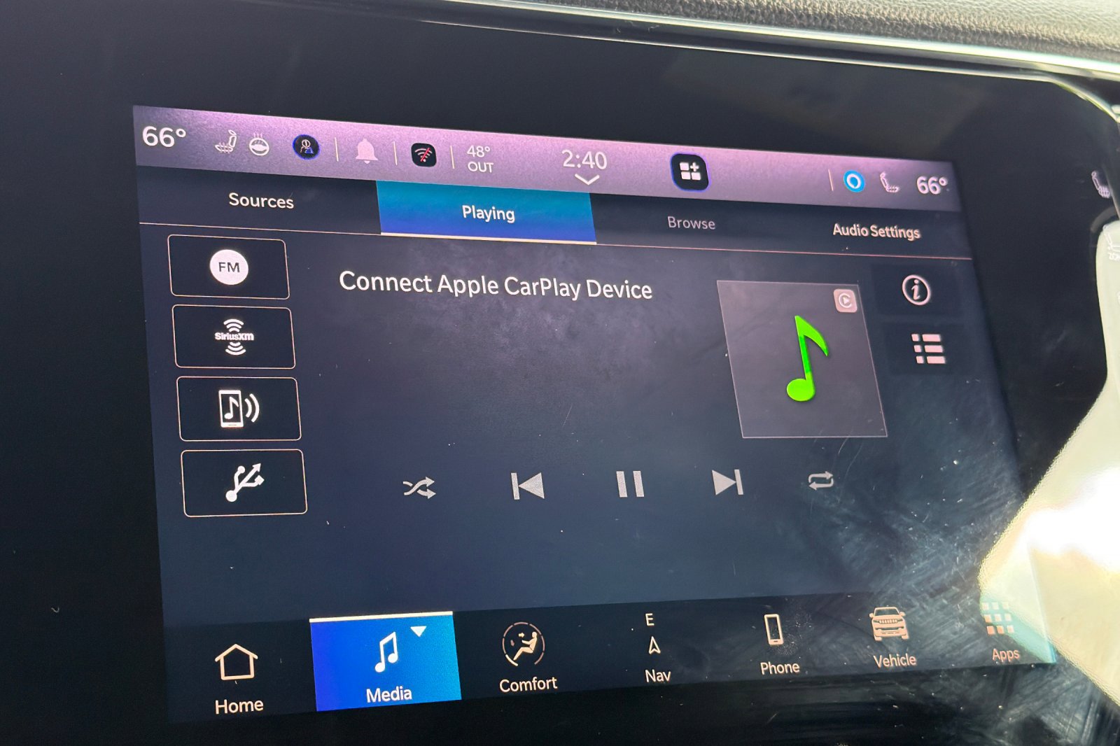 Used 2024 Jeep Wagoneer Series II w/ Flexible Seating Group image 18