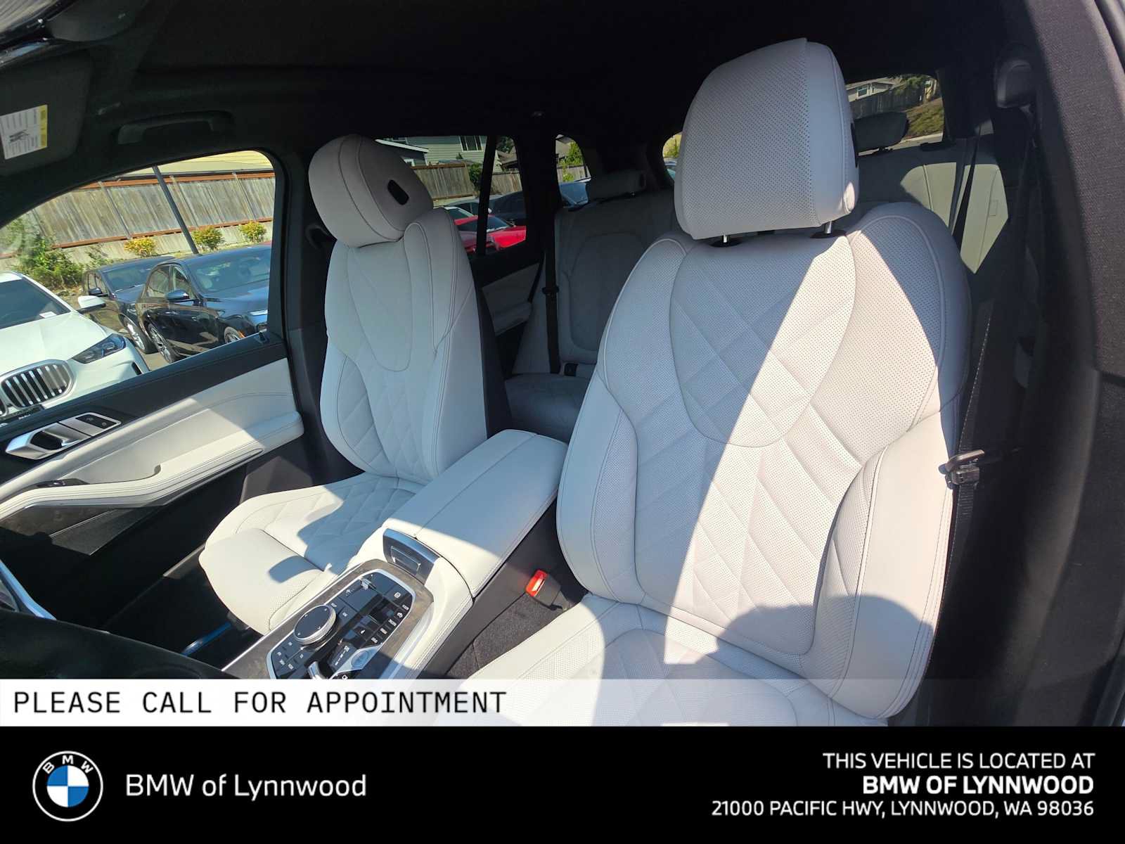 New 2026 BMW X5 xDrive50e w/ Parking Assistance Package AWD/4WD image 21