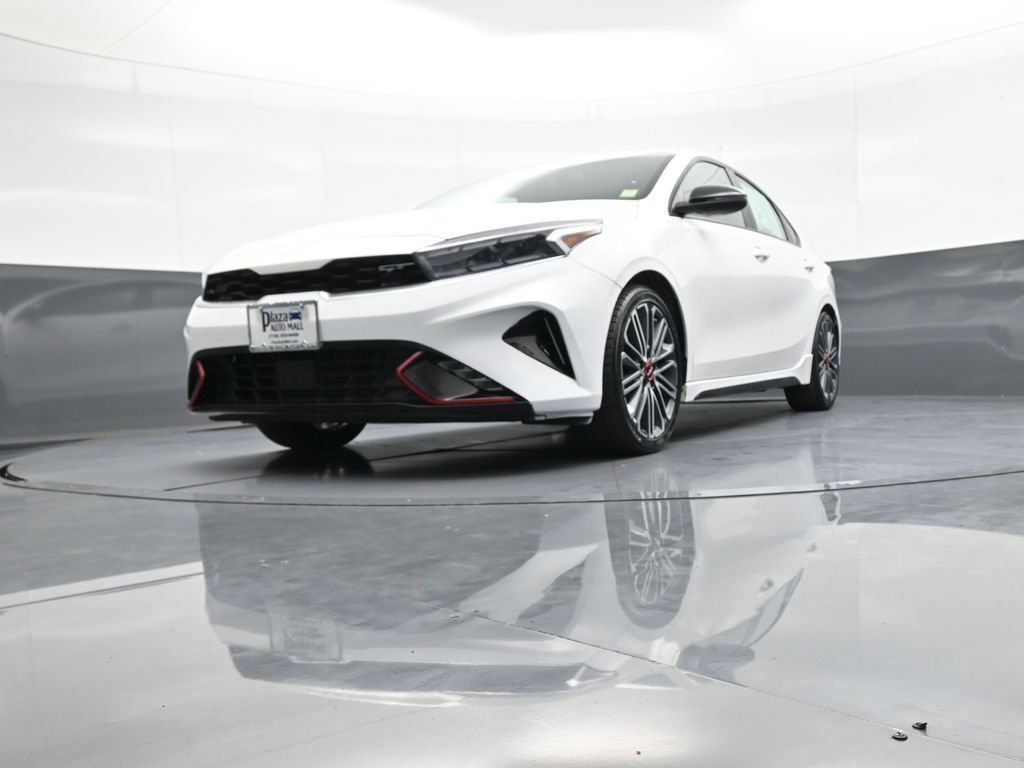 Certified 2023 Kia Forte GT w/ GT2 Package FWD image 26