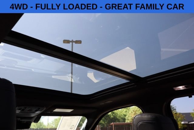 Used 2025 Toyota Sequoia Platinum AWD/4WD image 11