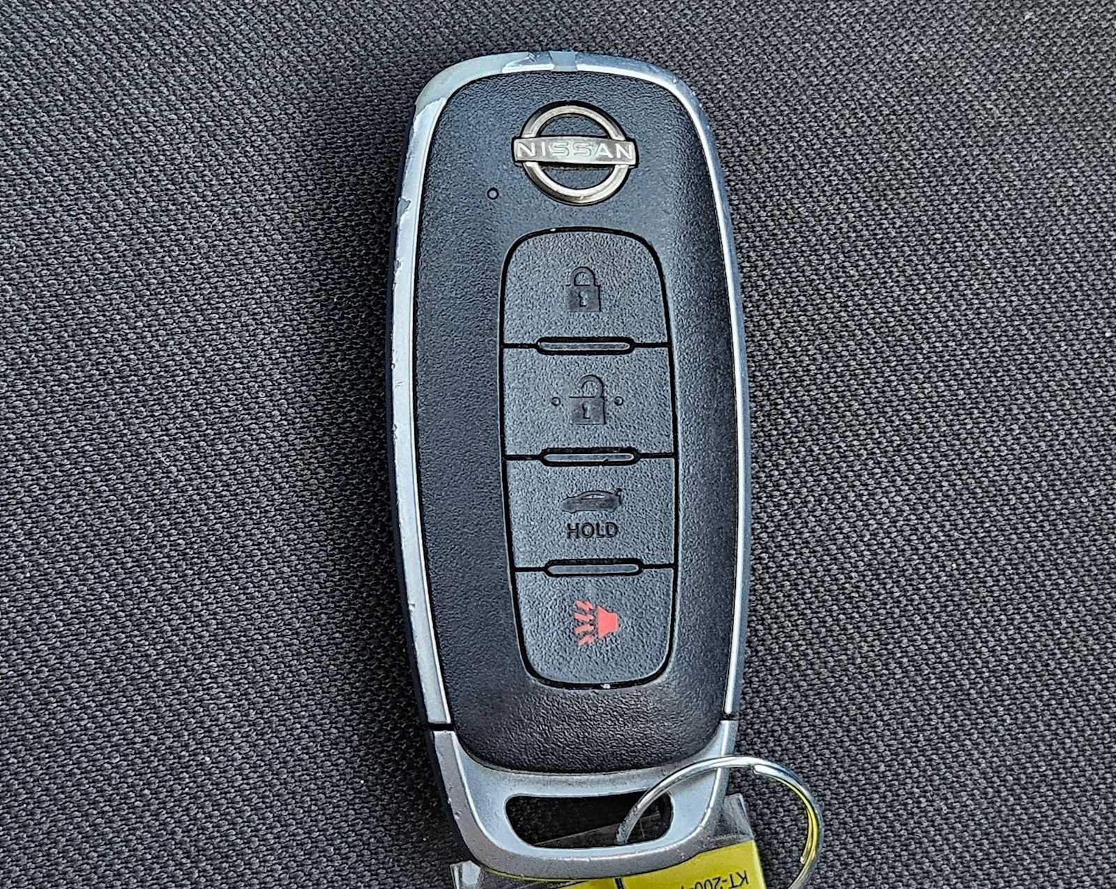 Used 2024 Nissan Versa SV FWD image 24