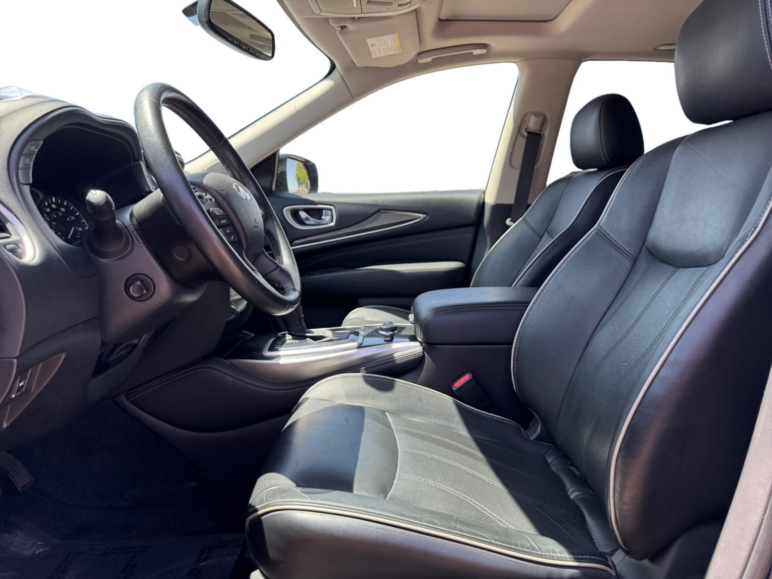 Used 2018 INFINITI QX60 FWD w/ Premium Package image 10
