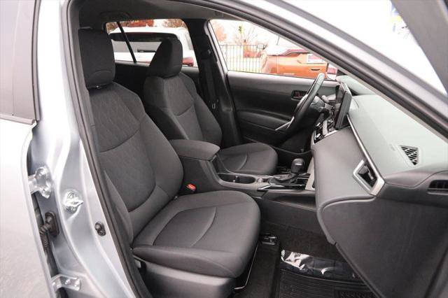 Certified 2024 Toyota Corolla Cross LE image 25