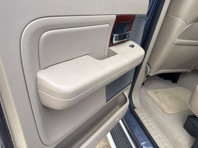 Used 2006 Ford F150 Lariat image 21