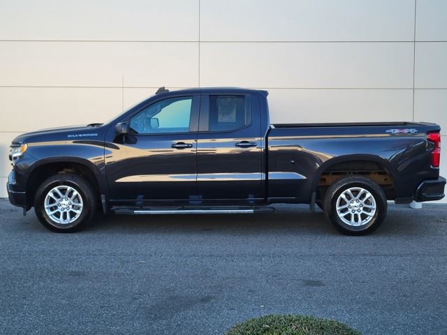 Used 2022 Chevrolet Silverado 1500 RST image 2