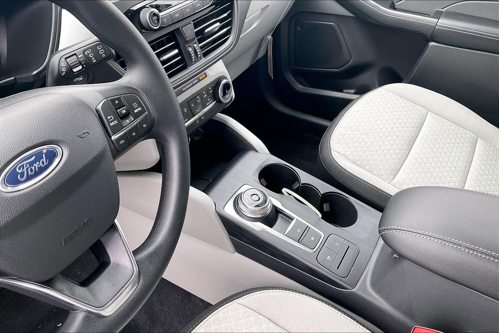 New 2026 Ford Escape Active image 8
