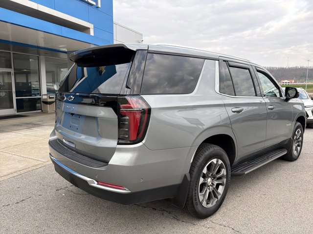 Used 2026 Chevrolet Tahoe LS AWD/4WD image 4