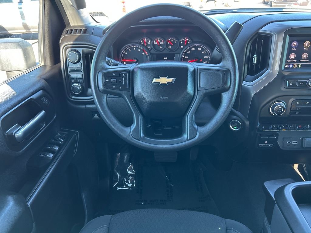 Used 2024 Chevrolet Silverado 2500 Custom w/ Custom Value Package image 9