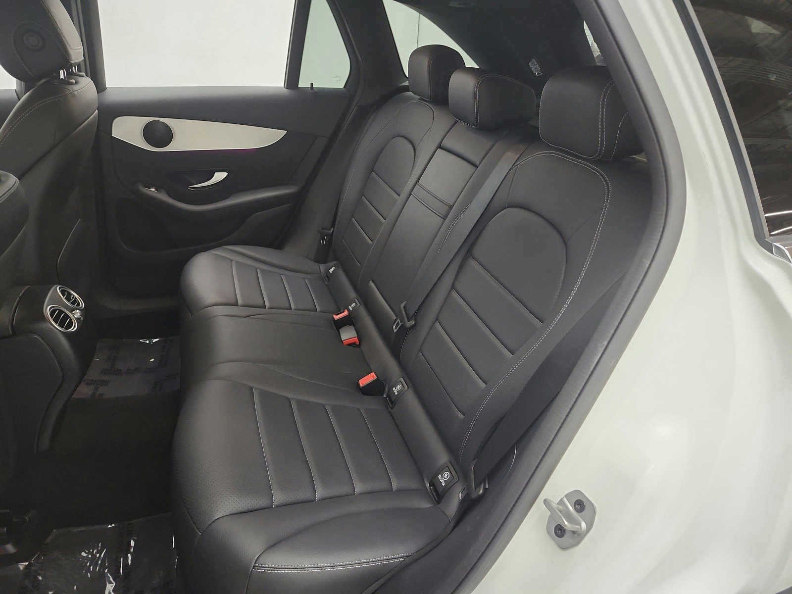 Certified 2022 Mercedes-Benz GLC 300 image 14