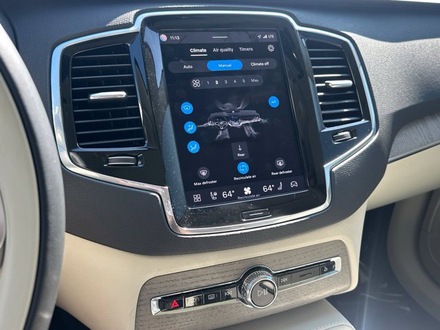 Certified 2025 Volvo XC90 T8 Plus AWD/4WD image 22