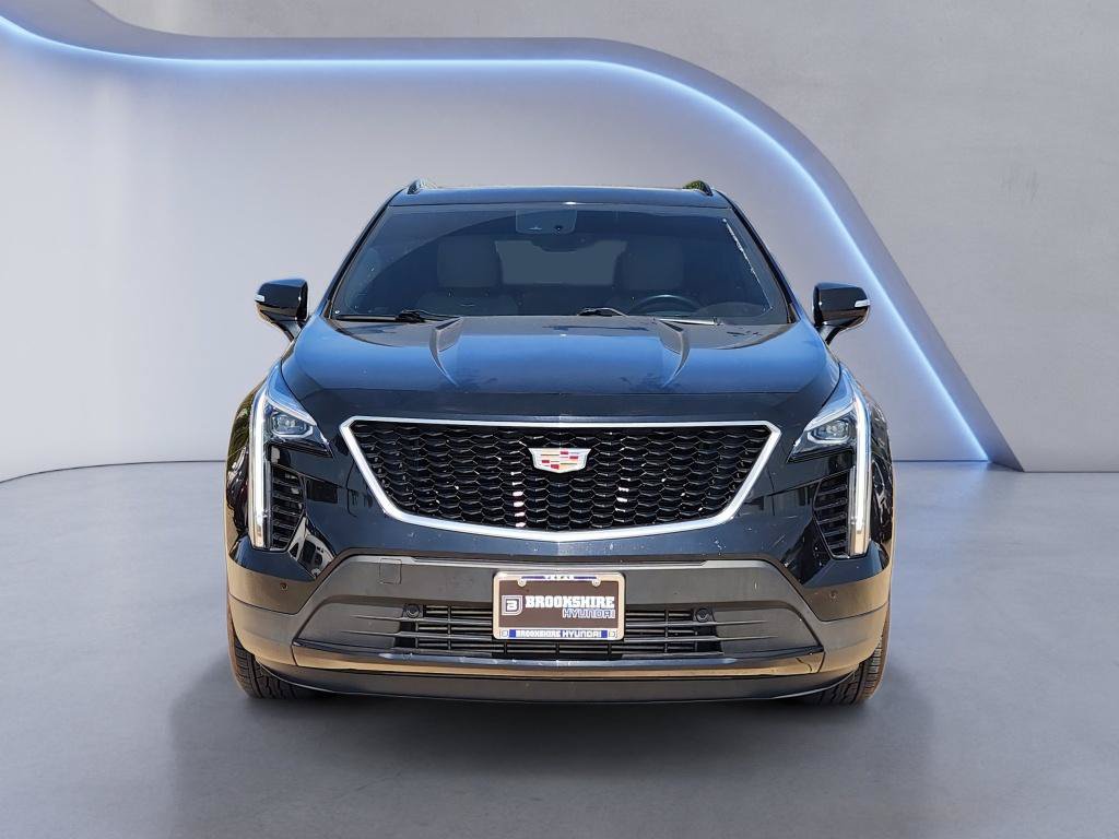 Used 2023 Cadillac XT4 Sport FWD image 2