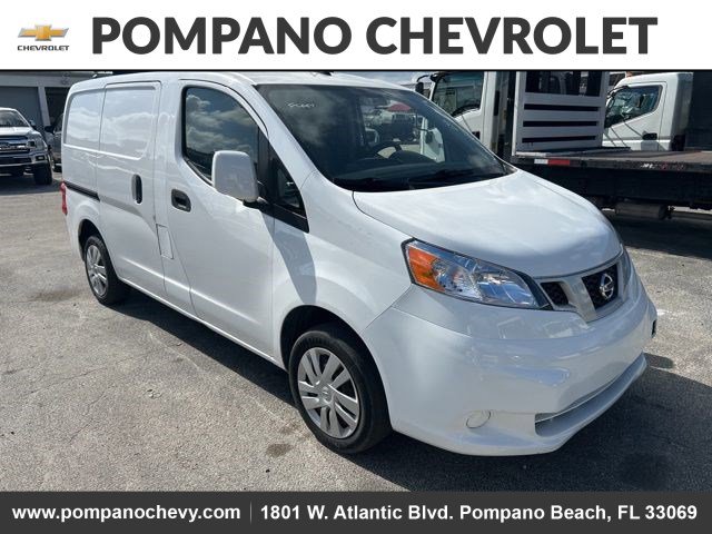 Used 2021 Nissan NV200 SV image 2