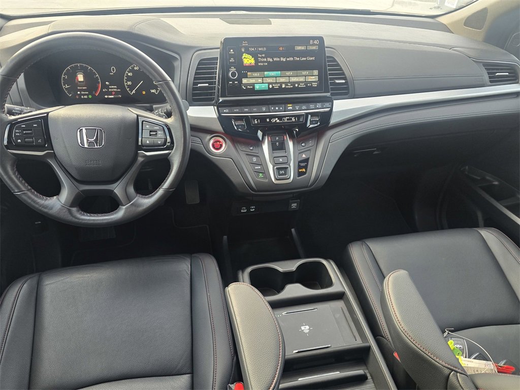 Used 2025 Honda Odyssey Sport-L image 16