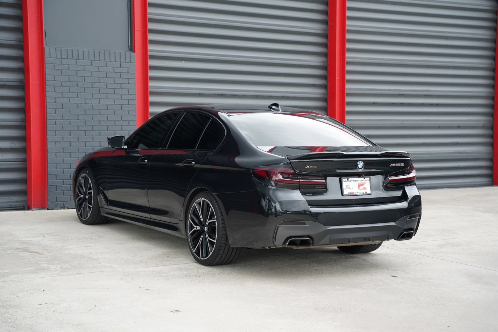 Used 2021 BMW M550i xDrive w/ Executive Package AWD/4WD image 15