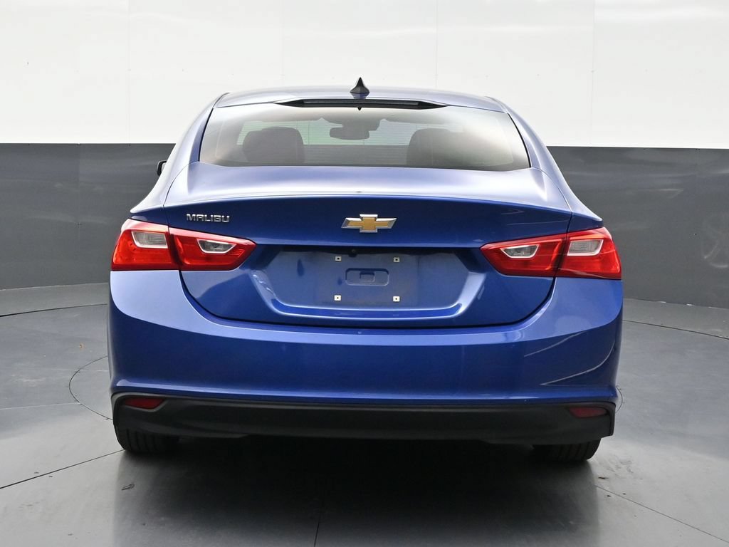 Used 2023 Chevrolet Malibu LS FWD image 4
