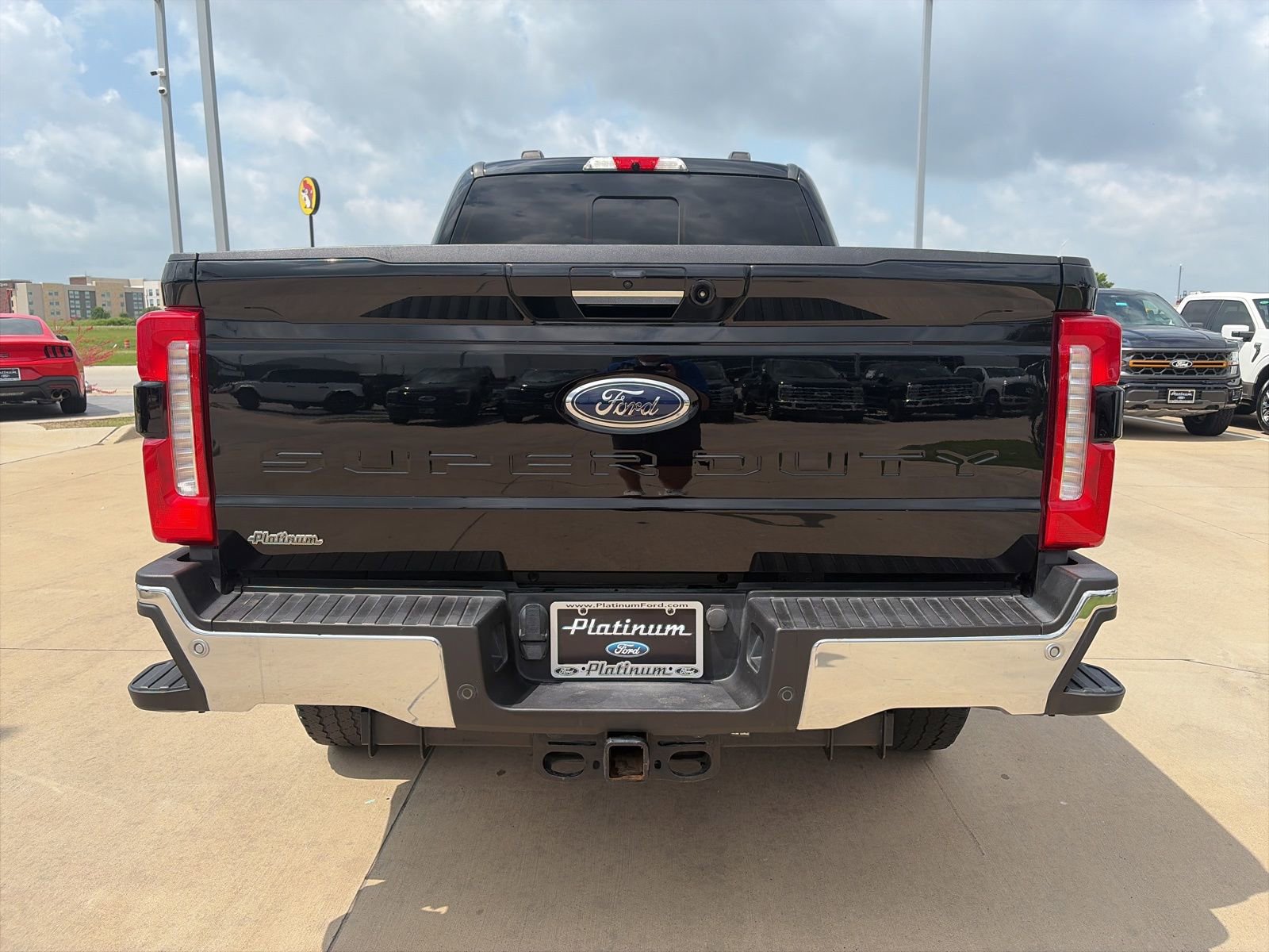 Used 2024 Ford F250 Lariat w/ Lariat Ultimate Package AWD/4WD image 4