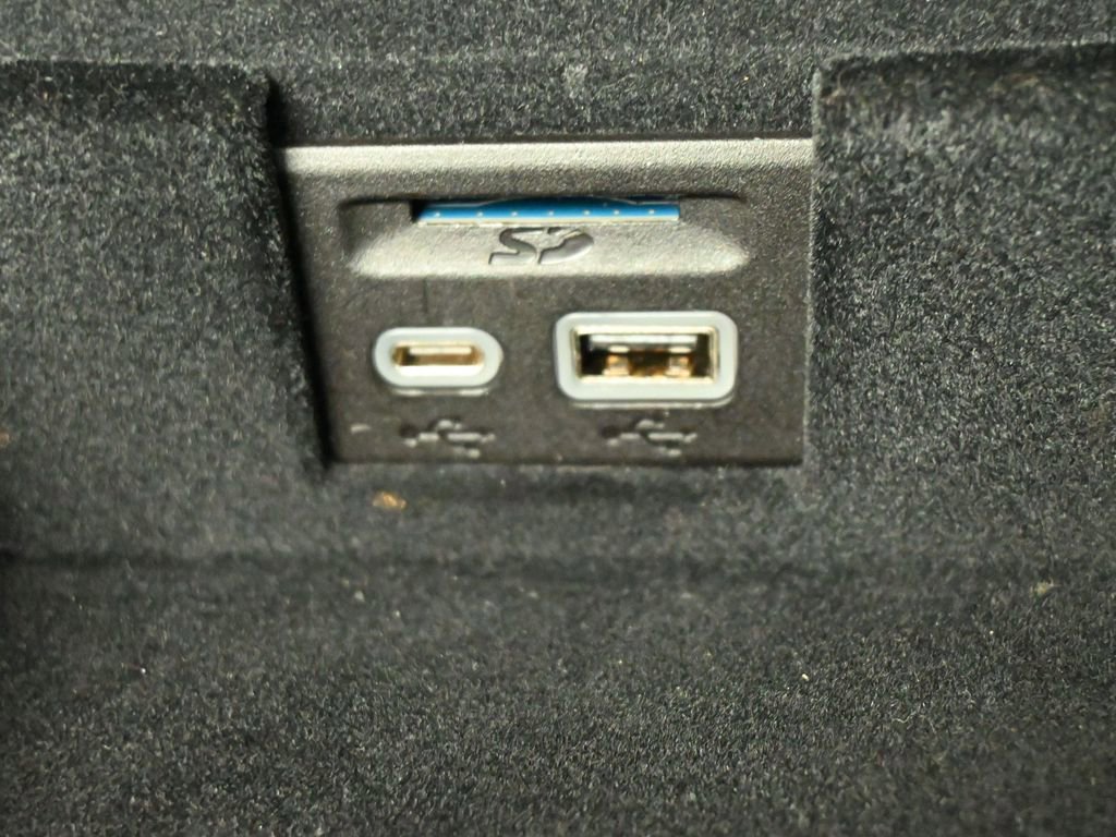 Used 2021 Cadillac XT6 Premium Luxury image 14