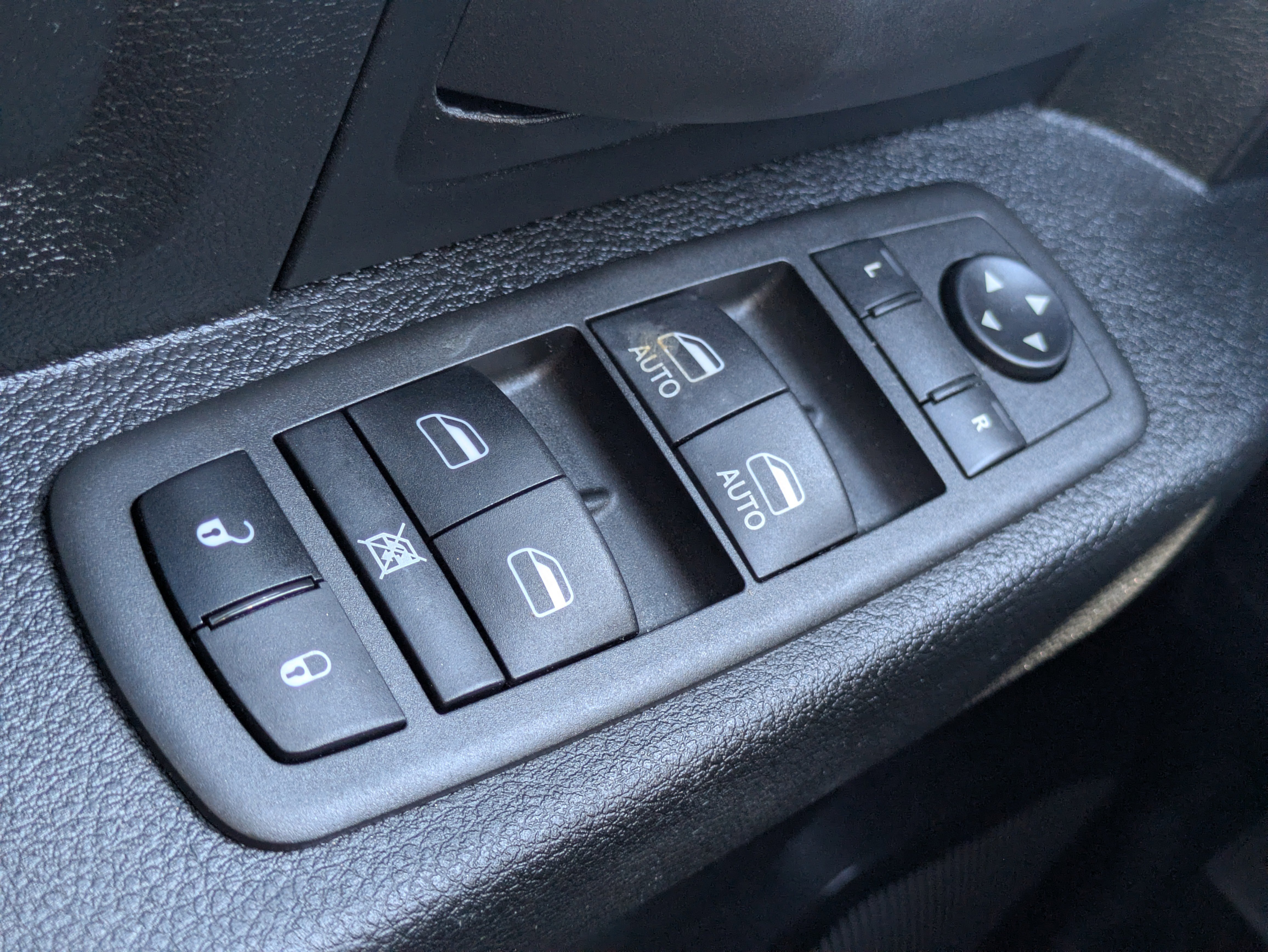 Used 2022 RAM 1500 Tradesman w/ Tradesman SXT Package image 12