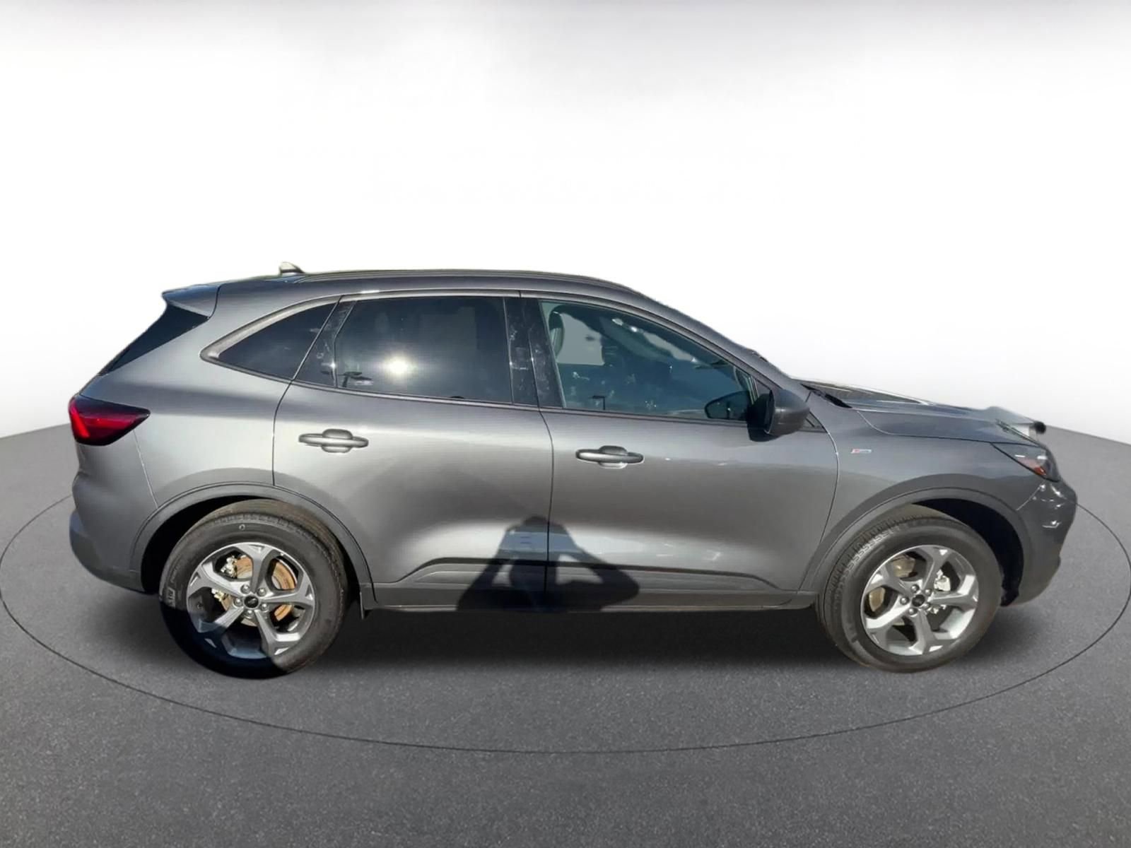 Used 2025 Ford Escape ST-Line AWD/4WD image 16