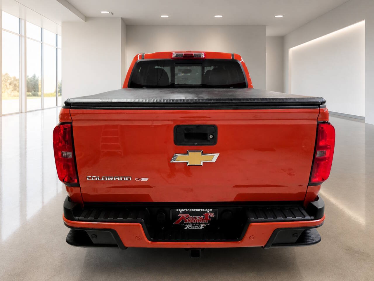 Used 2019 Chevrolet Colorado Z71 AWD/4WD image 4