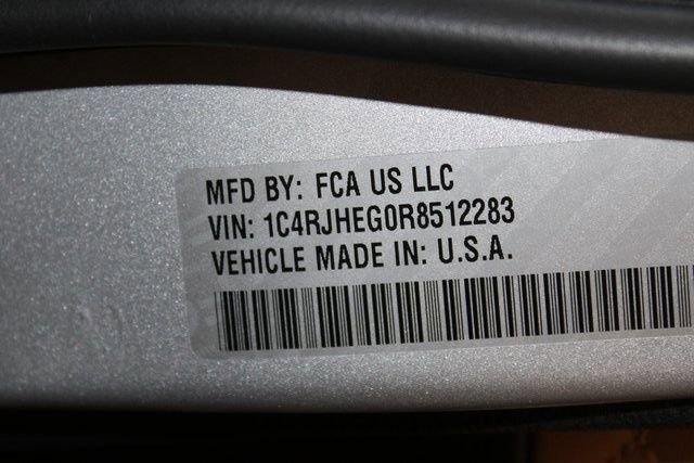 Used 2024 Jeep Grand Cherokee Summit image 44