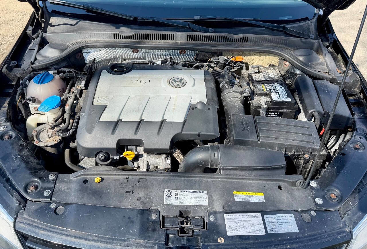 Used 2014 Volkswagen Jetta TDI image 16