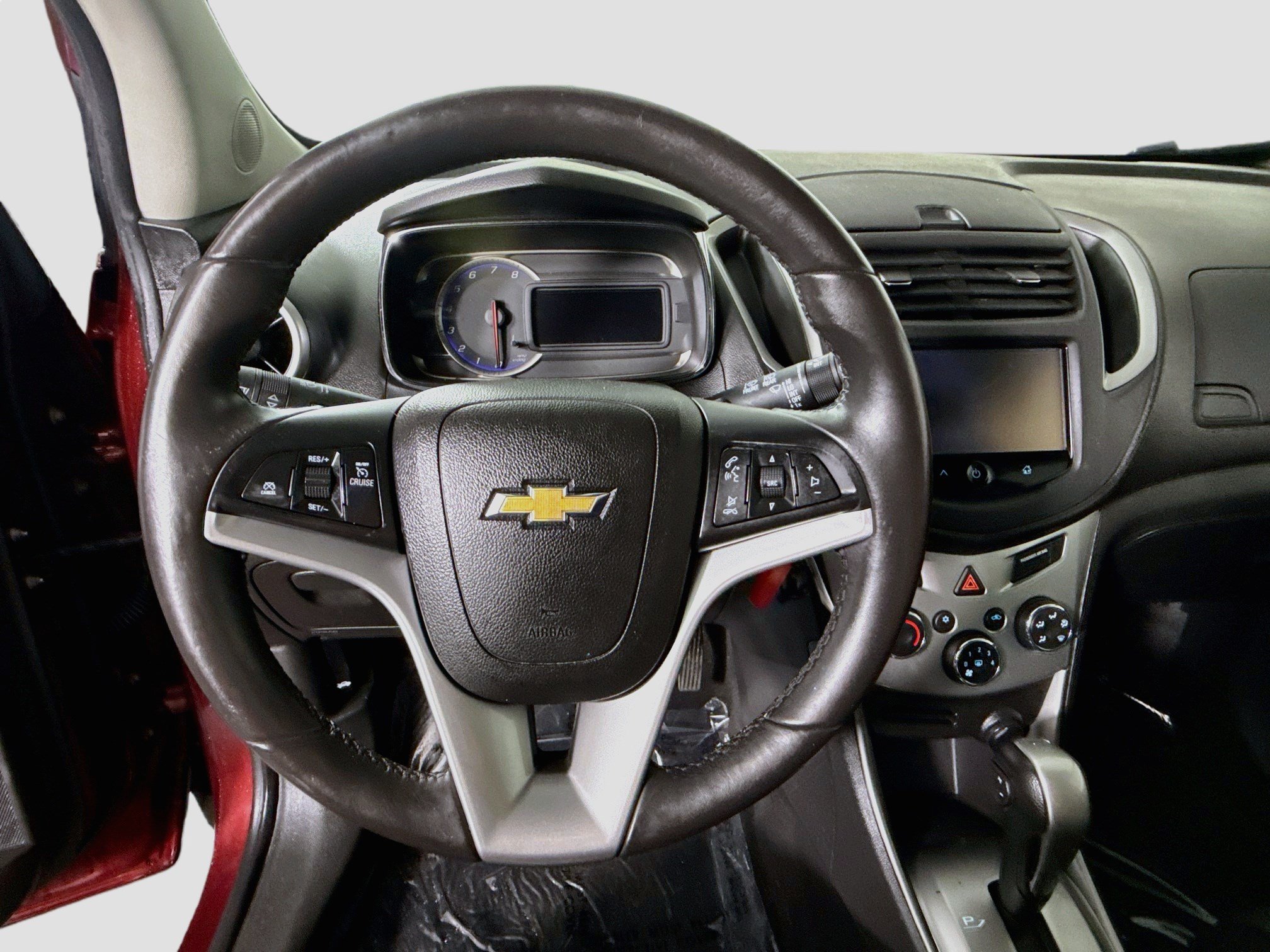 Used 2016 Chevrolet Trax LT w/ LT Convenience Package AWD/4WD image 13