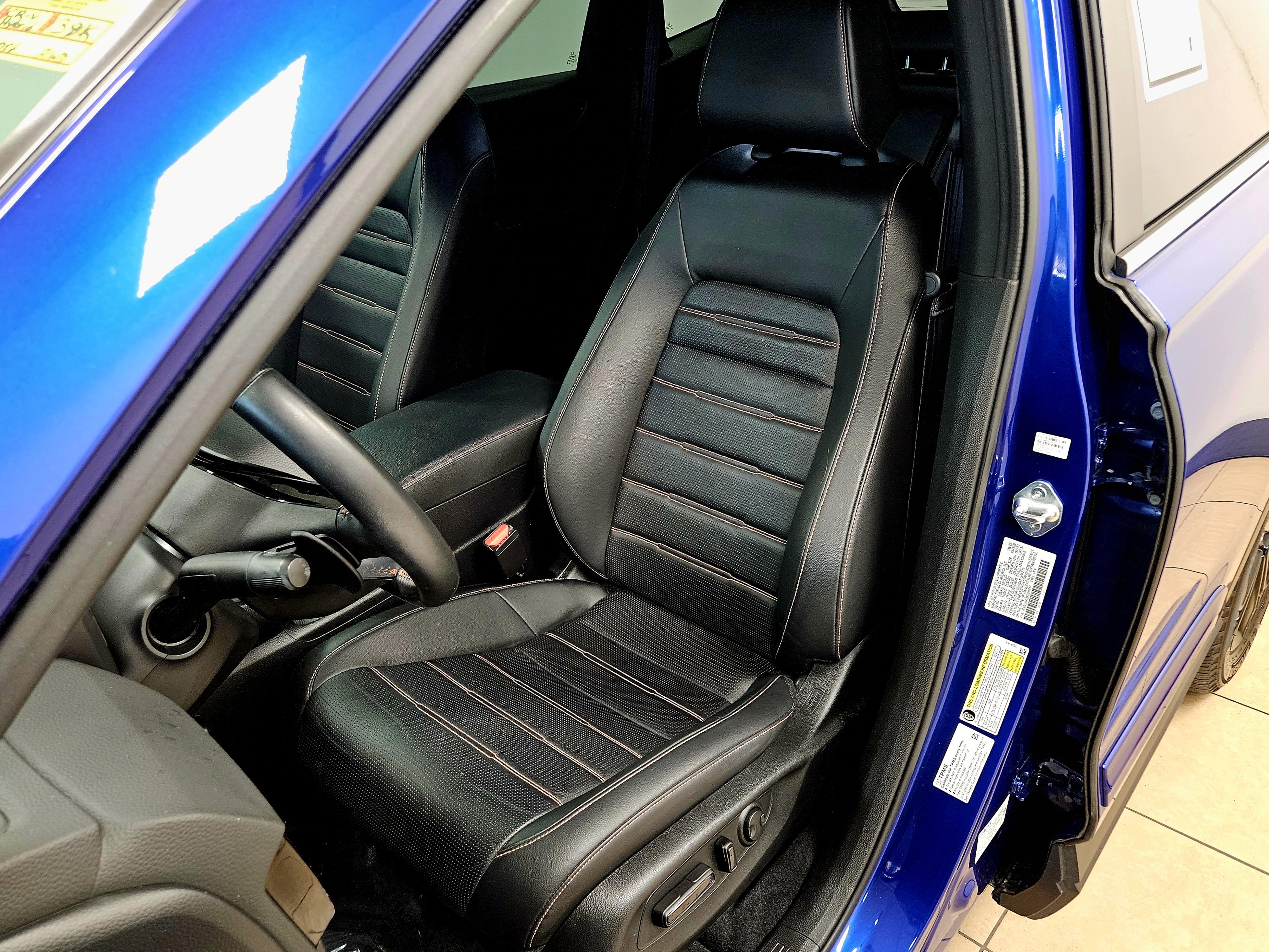 Used 2024 Honda CR-V Sport Touring image 37