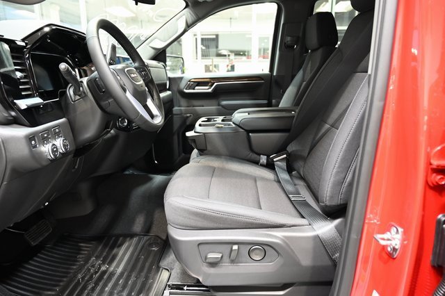 New 2026 GMC Sierra 1500 Elevation image 12