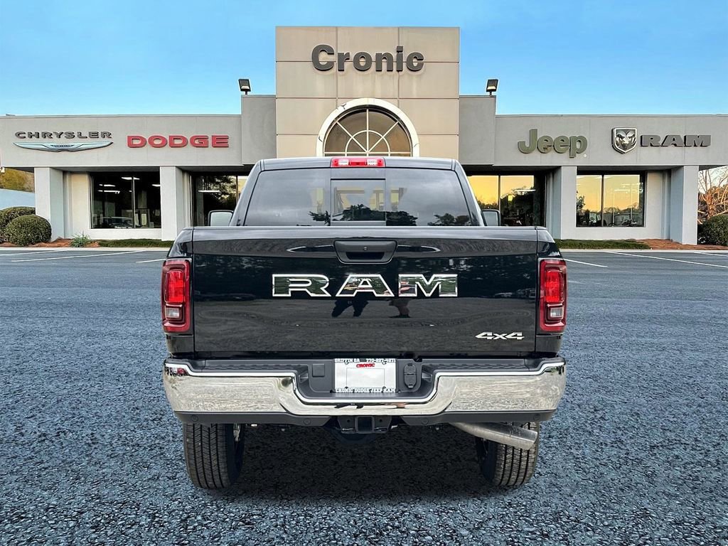 New 2025 RAM 2500 Tradesman AWD/4WD image 4