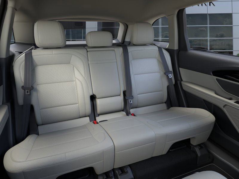 New 2026 Lincoln Nautilus Premier image 11