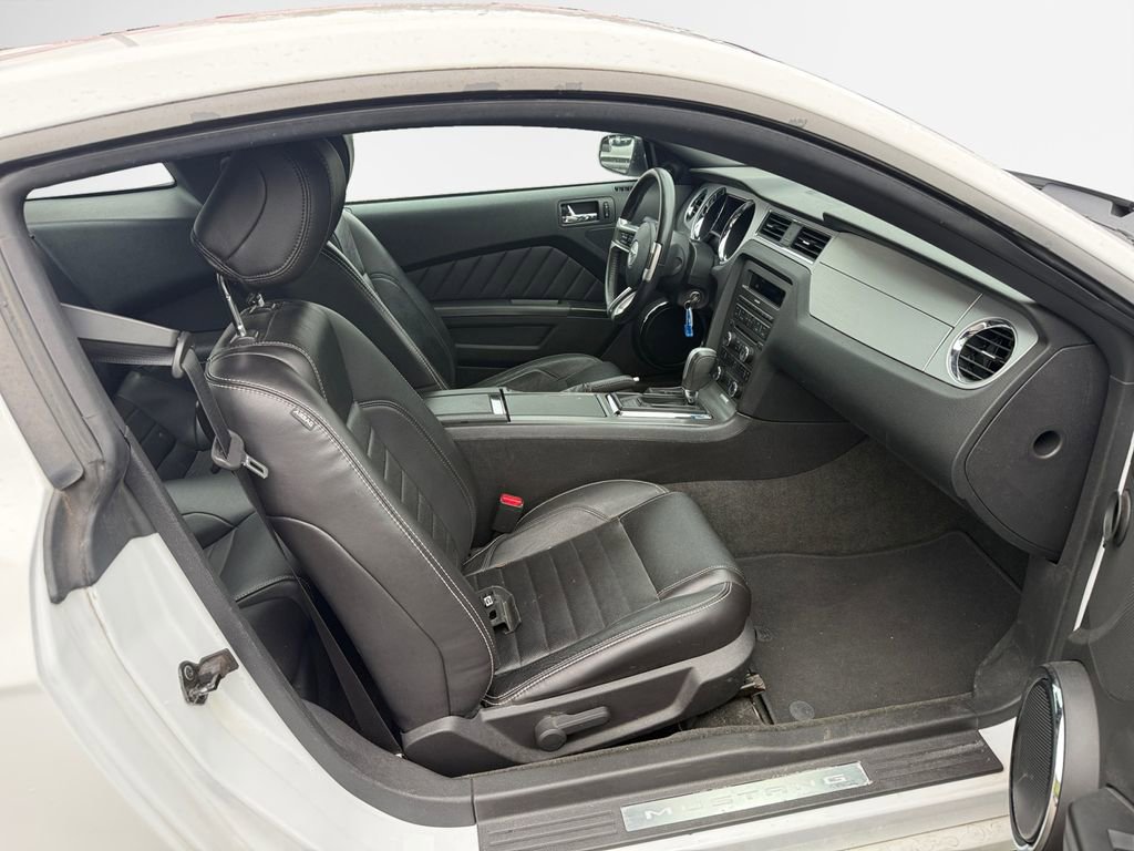 Used 2014 Ford Mustang Premium w/ Equipment Group 201A RWD image 25