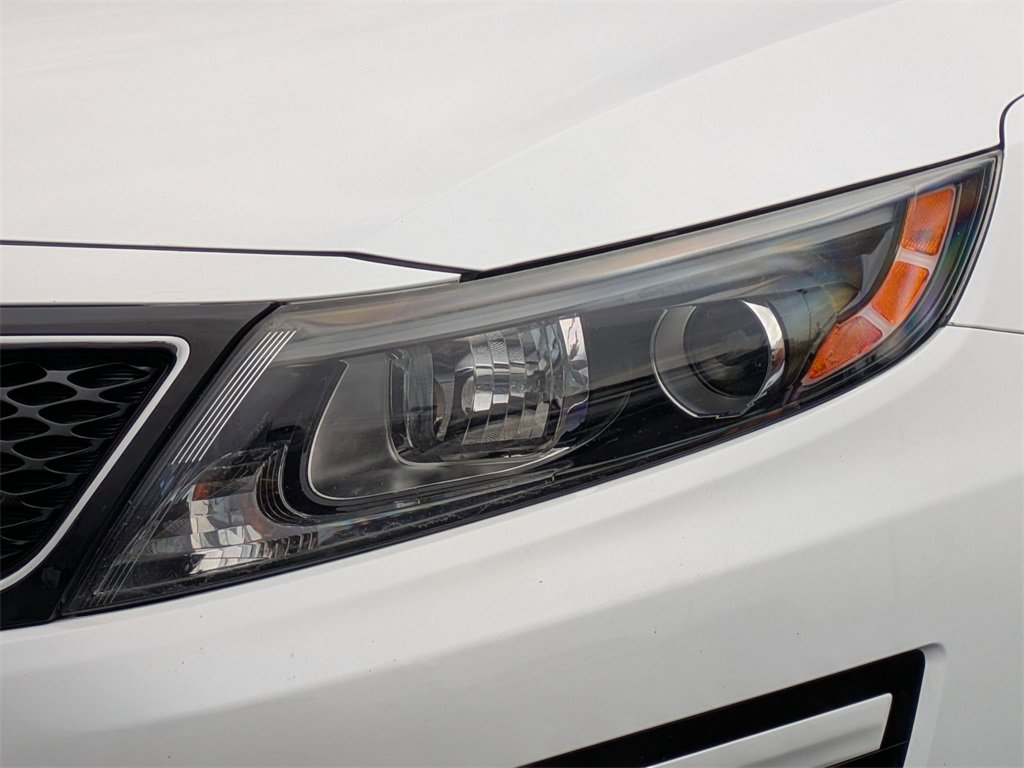 Used 2015 Kia Optima LX w/ LX Convenience Package image 7