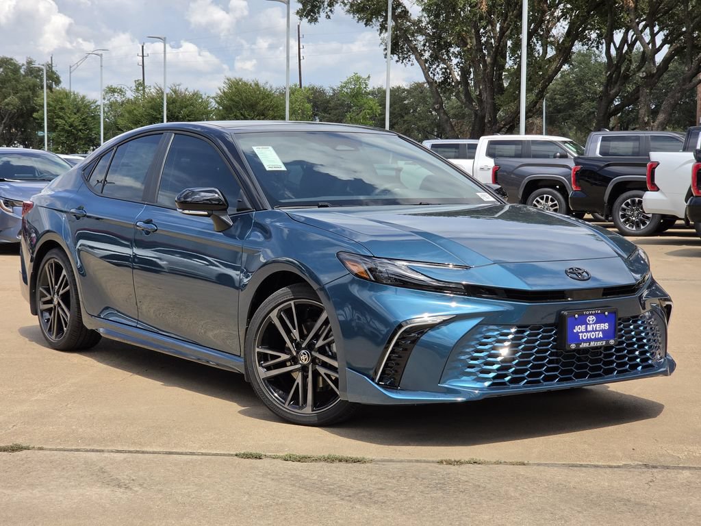 New 2026 Toyota Camry XSE FWD image 2