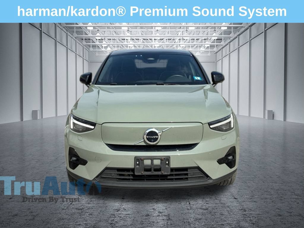Used 2022 Volvo C40 P8 Recharge Ultimate AWD/4WD image 2