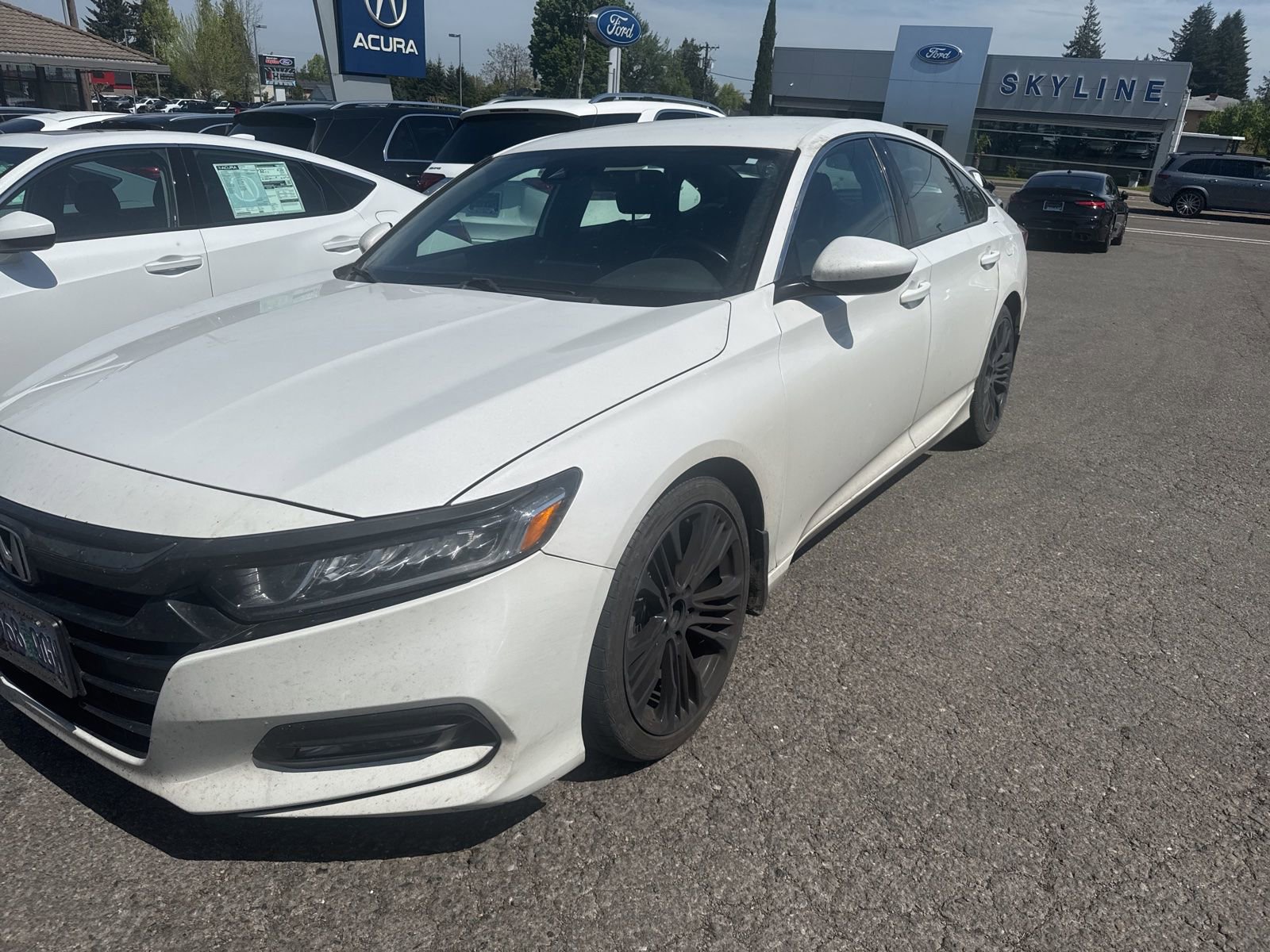 Used 2018 Honda Accord Sport image 11