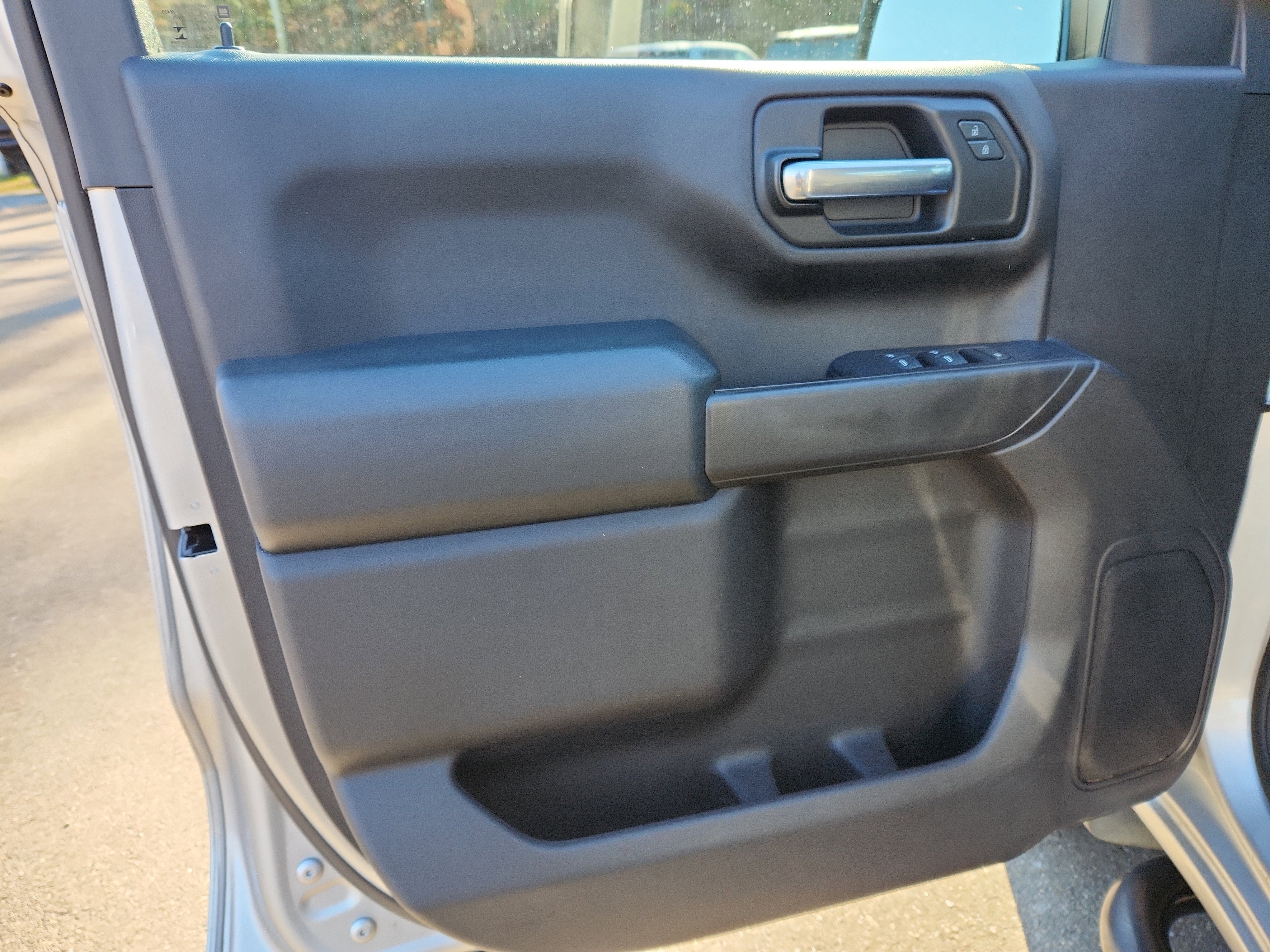 Used 2019 Chevrolet Silverado 1500 W/T w/ Trailering Package image 21