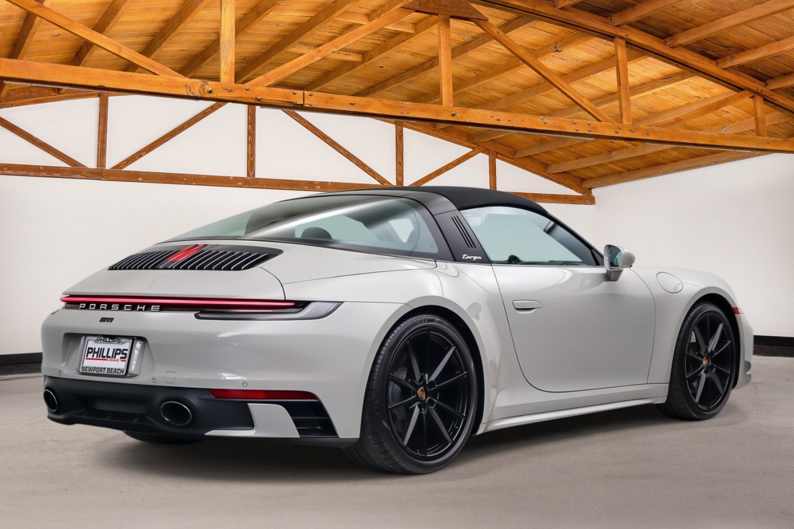 Used 2022 Porsche 911 Targa 4S AWD/4WD image 6